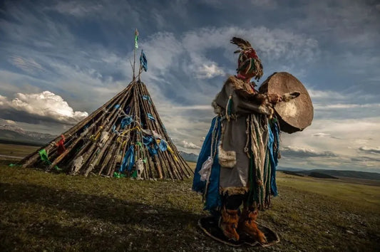 Americans only see mountains, while indigenous people see "sacred" ▎ The miracle of Himalayan mask dance