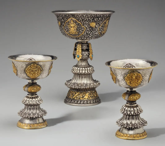 The flickering wisdom light of butter lamps: Offerings in Himalayan culture - Gandhanra-ART