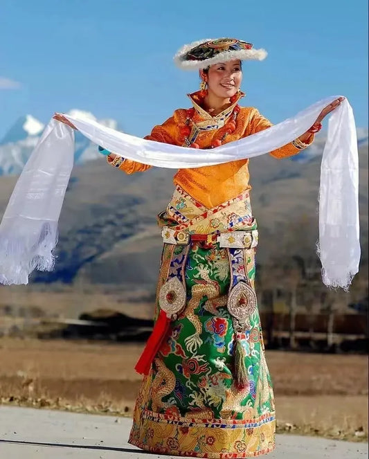 Snowy White Mountains, Tribute to Hada - Gandhanra-ART