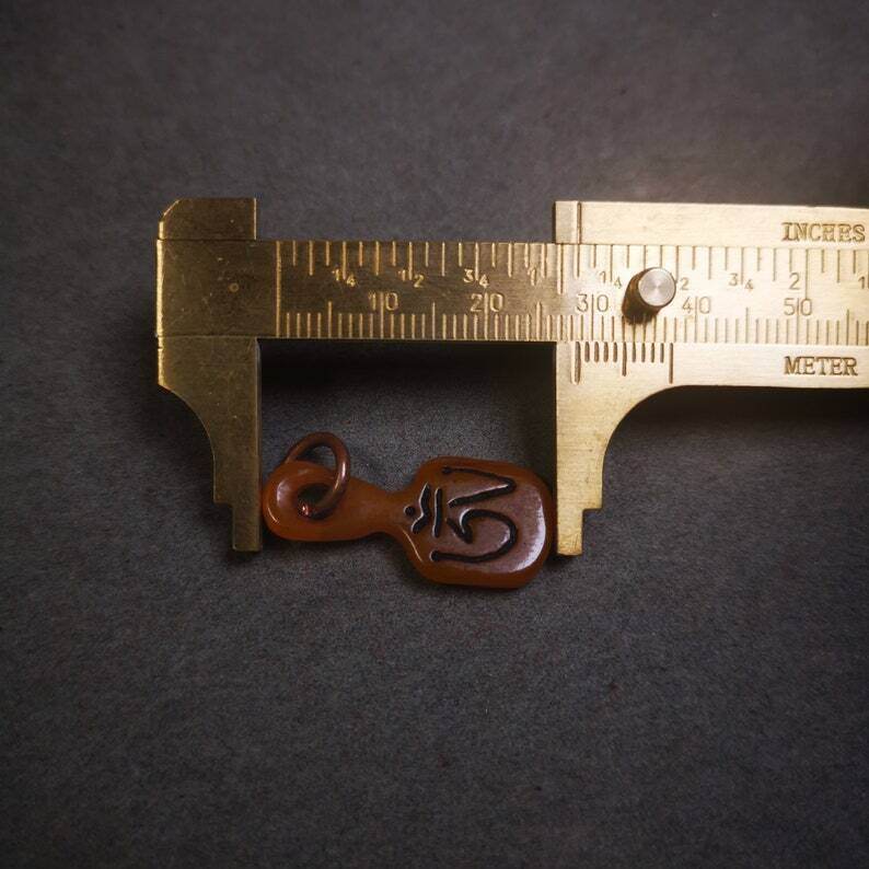 Yak Bone Carved OM Letter Prayer Bead Pendant - Gandhanra-ART