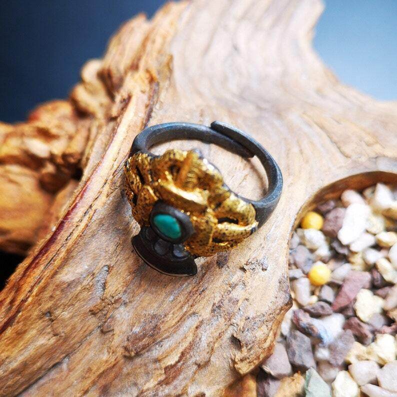 Tibetan Buddhist Vajra Bell Ring,Made of Pure Gold Filled and Silver Filled - Gandhanra-ART