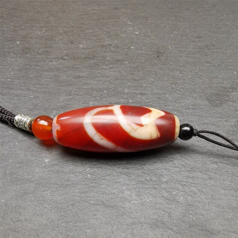 Fire Agate Lotus Dzi Bead Necklace,1.57" × 0.75"
