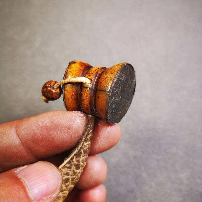 Yak Bone Carved Damaru Drum - Gandhanra-ART