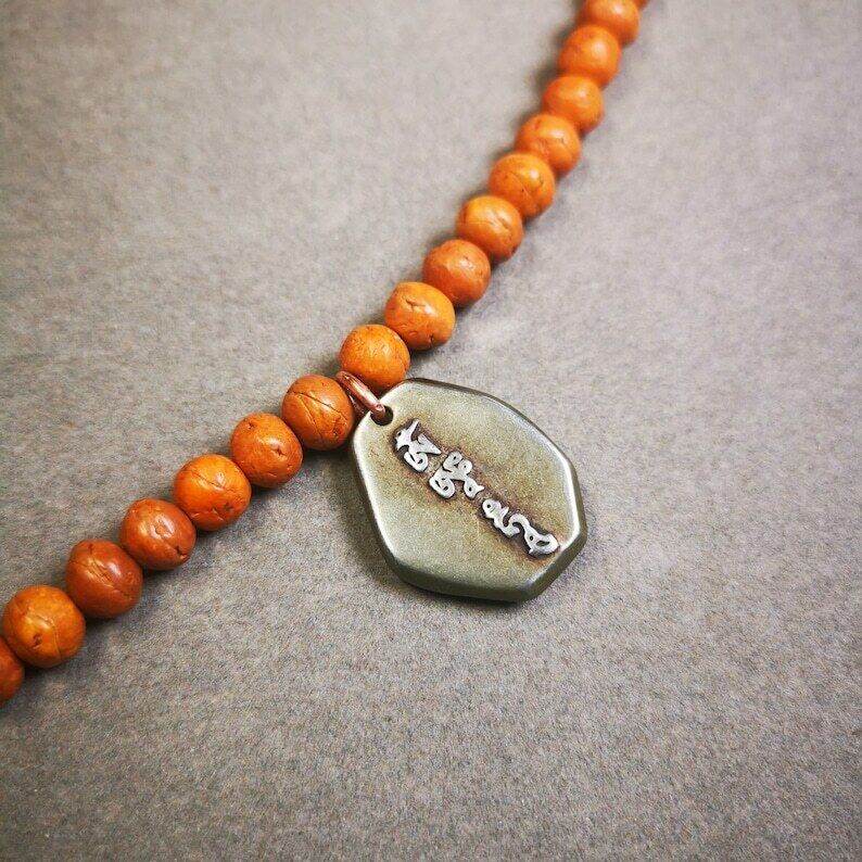 Mala Pendant,Drashi Lhamo Amulet for Prayer Beads - Gandhanra-ART