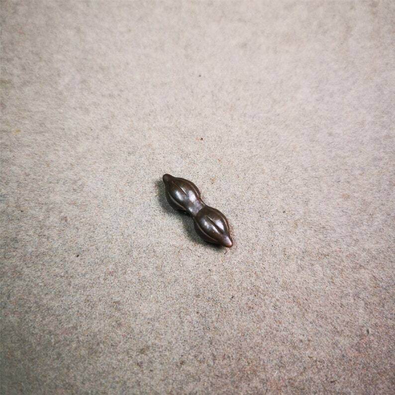 Amulet,Vajra Pendant for Mala,Bag Hanging,Prayer Bead - Gandhanra-ART