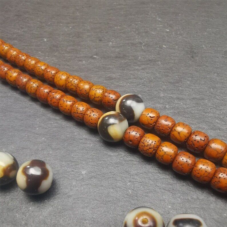 Gandhanra Pair of Tibetan Round Dzi Bead,Spacer Marker Beads for Mala,Necklace,0.47"