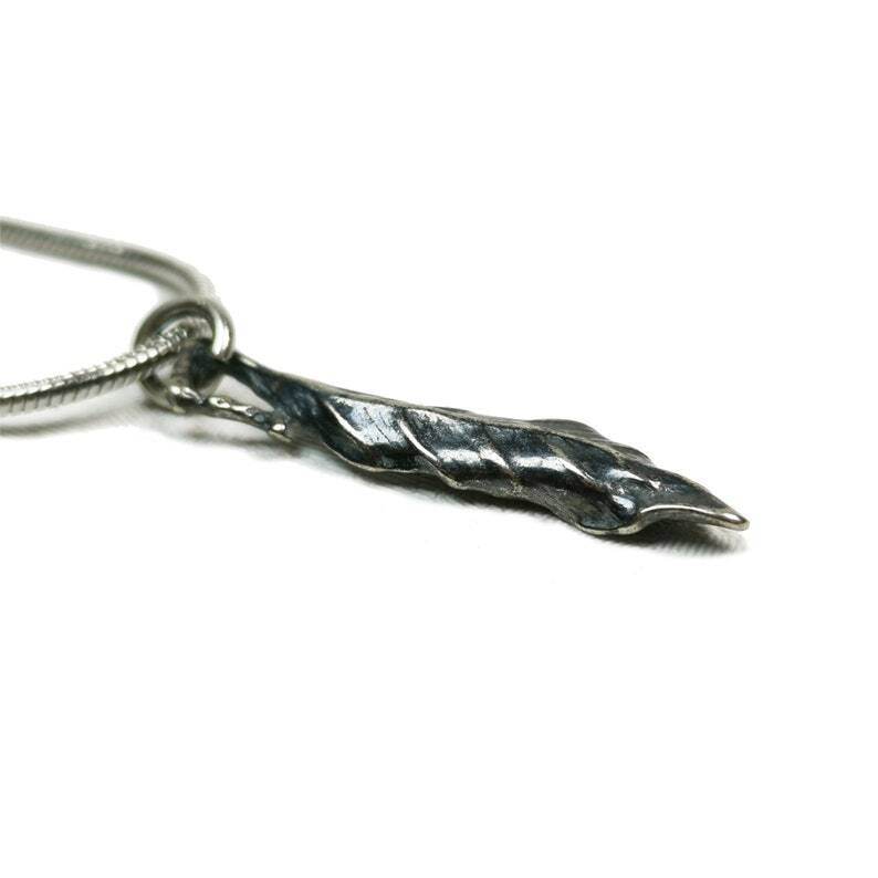 Lucky Charm, Unique Buddha among Leaf,Silver Pendant Amulet - Gandhanra-ART