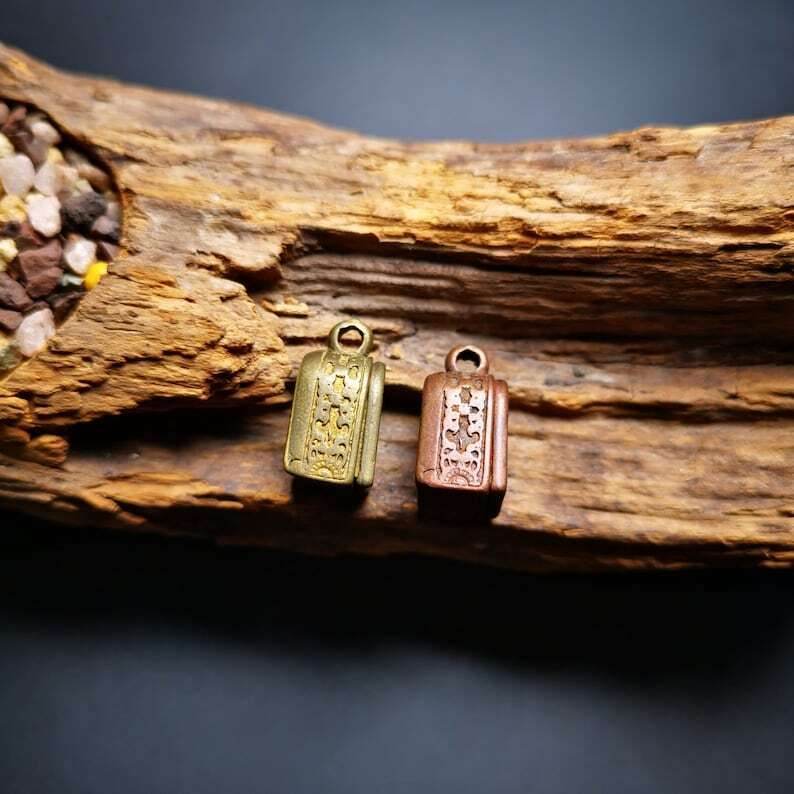 Gau Ghau Shrine,Drashi Lhamo,Zashi Lhamo,Altar Amulet Pendant - Gandhanra-ART