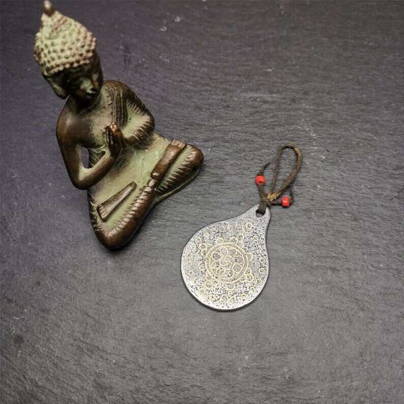 Tibetan Buddhism Amulet, Dharmachakra Symbol,Prayer Wheel of Dharma,1.85 × 1.42"