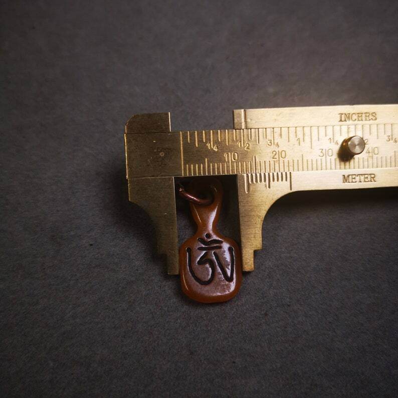 Yak Bone Carved OM Letter Prayer Bead Pendant - Gandhanra-ART