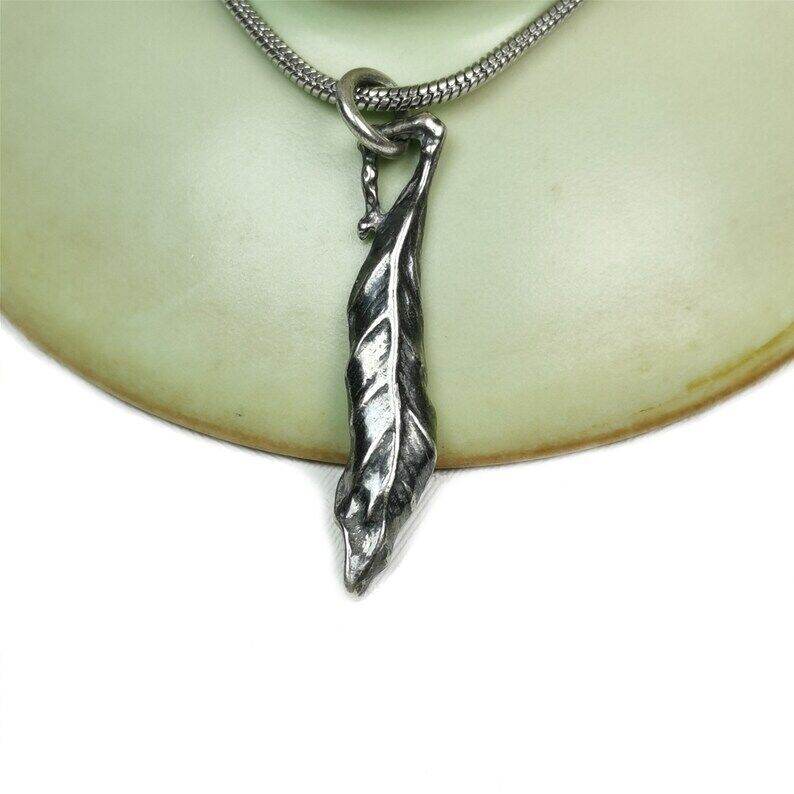 Lucky Charm, Unique Buddha among Leaf,Silver Pendant Amulet - Gandhanra-ART