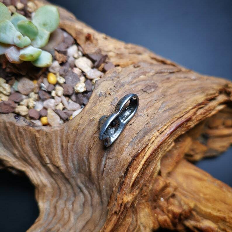 Mala Counter, Snow Lion Pendant - Gandhanra-ART