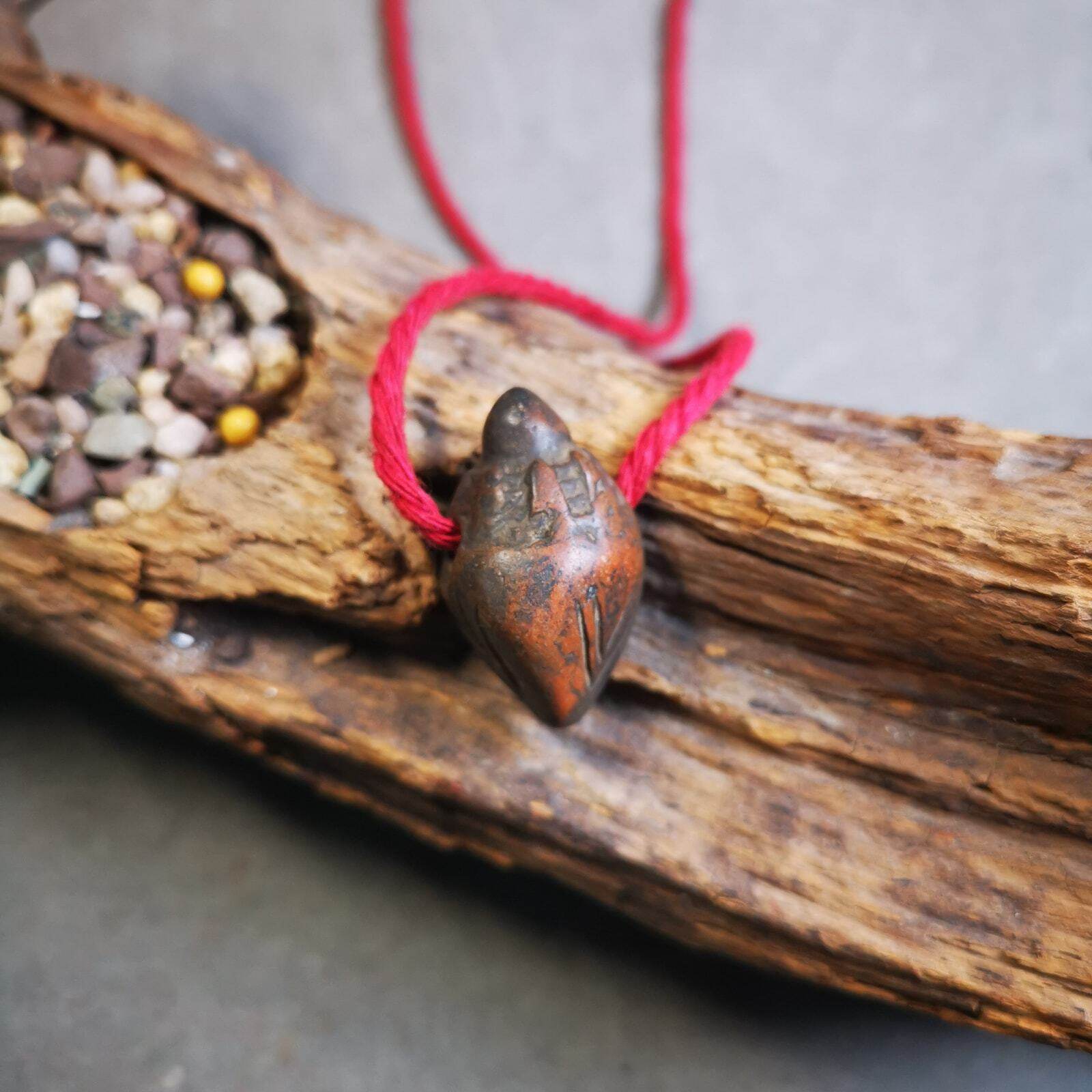 Old Tibetan Niang La Tsa Tsa Statue Amulet, Small Stupa,Pagoda Pendant - Gandhanra-ART