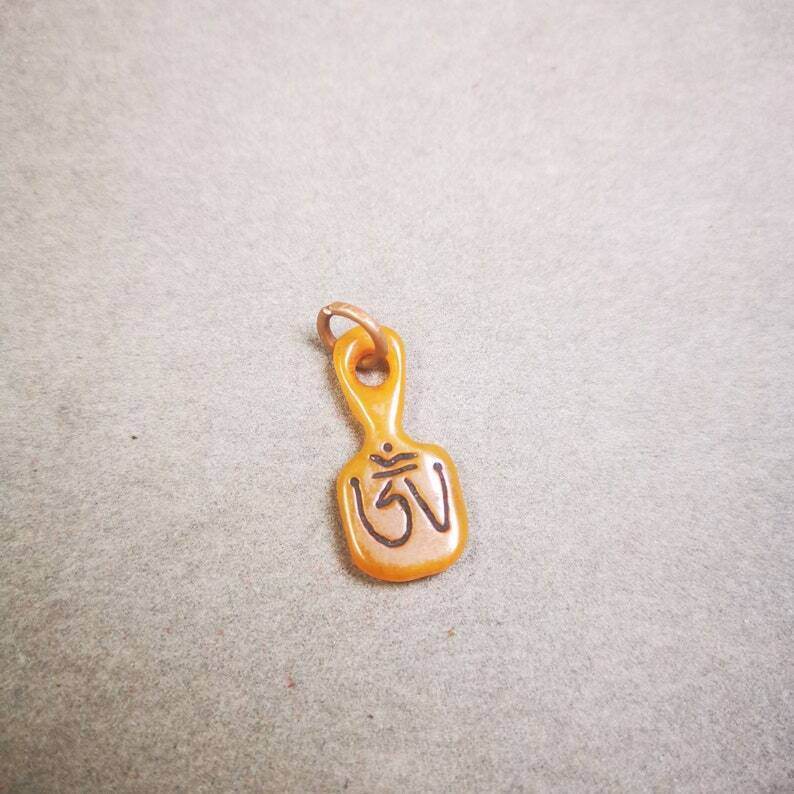 Yak Bone Carved OM Letter Prayer Bead Pendant - Gandhanra-ART