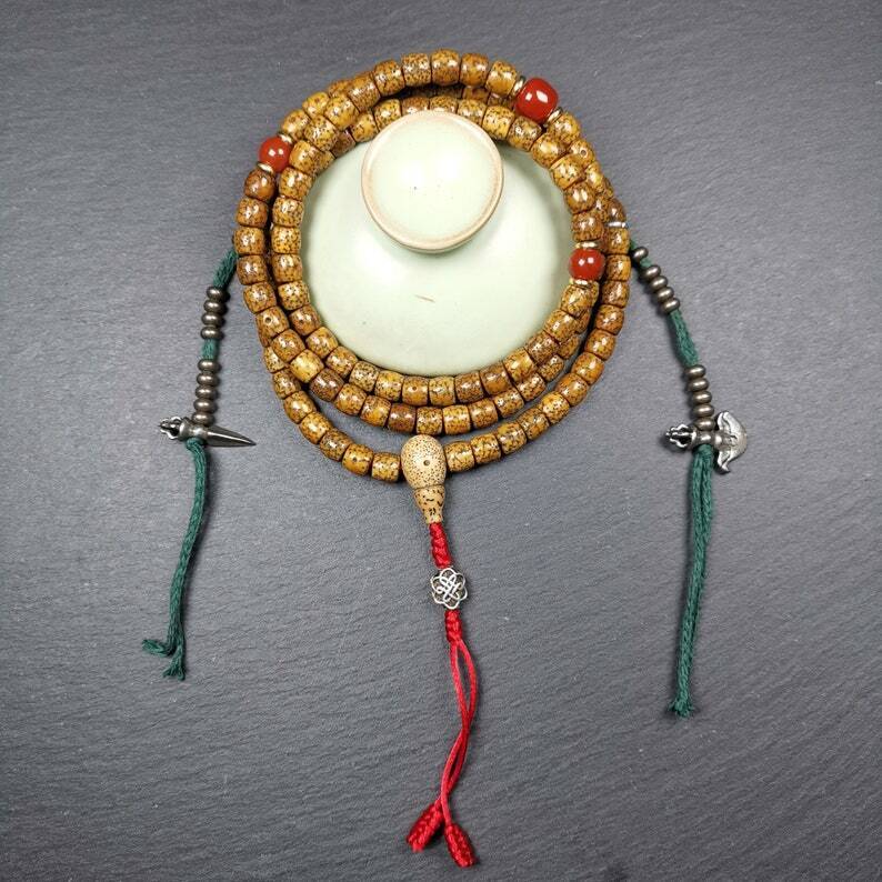 Mala mit Lotusperlen, 7 mm große Gebetsperlen-Halskette, 71 cm