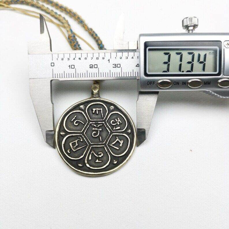 Amulet,Om Badge Pendant, Mantra of Om Mani Padme Hum - Gandhanra-ART