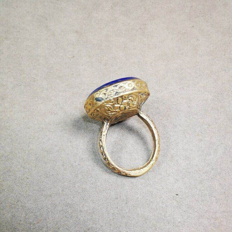 Old West Asian Ring,Made of Lapis Lazuli + Copper,From Pakistan - Gandhanra-ART