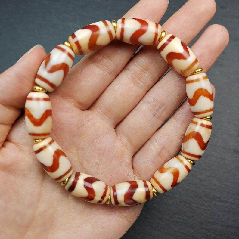 Fire Agate Tiger Tooth Dzi Bead Bracelet - Gandhanra-ART