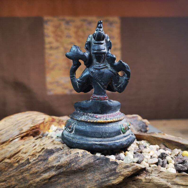 Gandhanra Antique Tibetan Buddha Statue,Chenrezig,Padmapani, Avalokitesvara - Gandhanra-ART