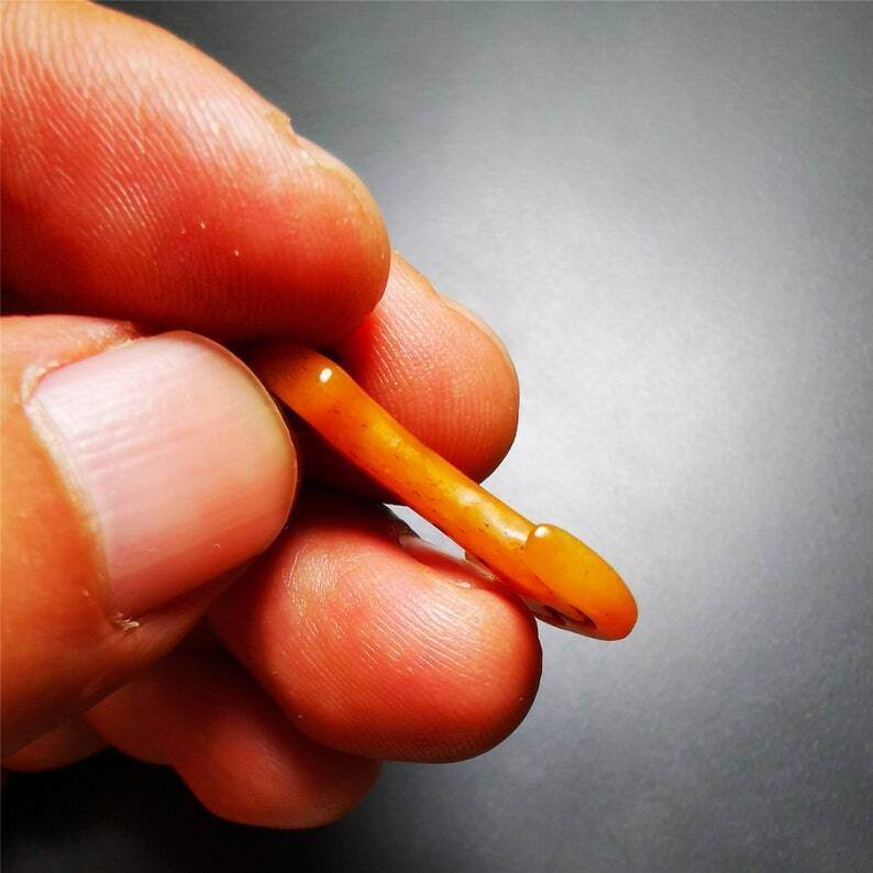 Yak Bone Carved Amulet,Anchor Pendant - Gandhanra-ART