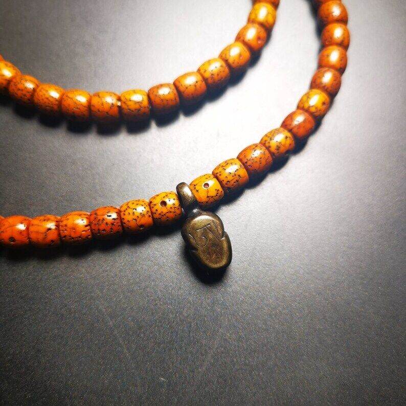 Mala Pendant,Skull Shape Bum Counter Clip for Prayer Beads - Gandhanra-ART