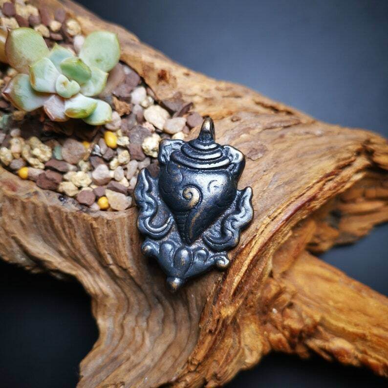 Shankha,Divine Conch Badge,Tibetan Buddhist Amulet Pendant - Gandhanra-ART