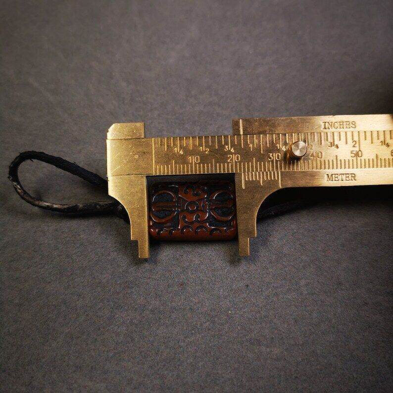 Buddhism Vajra Pendant,Hand Carved Yak Bone Dorje Amulet - Gandhanra-ART
