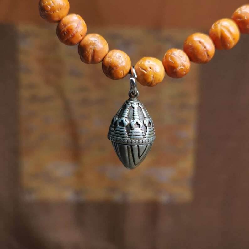 Mala Pendant,Niangla Tsa Tsa Stupa Gau Shrine Amulet - Gandhanra-ART