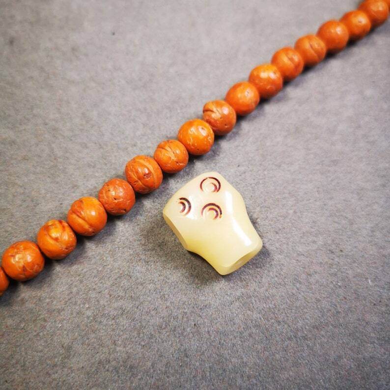 Mala Accessories,Guru Bead, T-drilled 3-Hole Bead for Prayer Bead - Gandhanra-ART