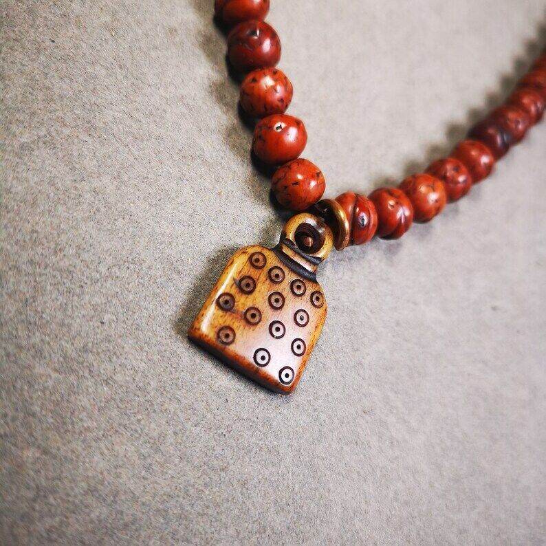 Yak Bone Carved Letter Prayer Bead Pendant - Gandhanra-ART