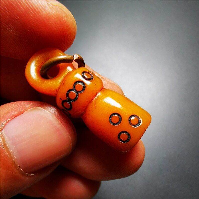 Yak Bone Carved Seal Amulet - Gandhanra-ART