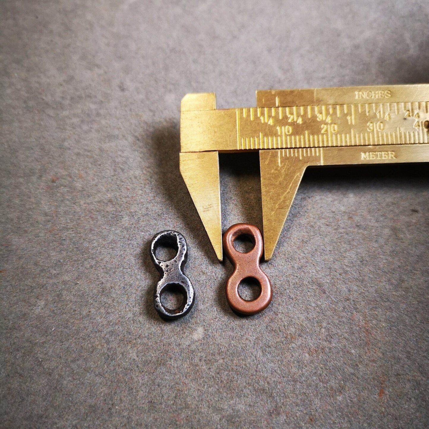 Old Mala Clip, Mala Pendant Connecting Ring - Gandhanra-ART