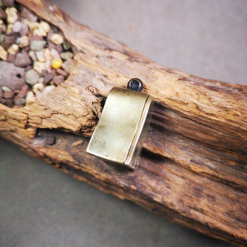 Gau Ghau Shrine, Je Tsongkhapa,Losang Drakpa,Buddhist Altar Amulet Pendant - Gandhanra-ART