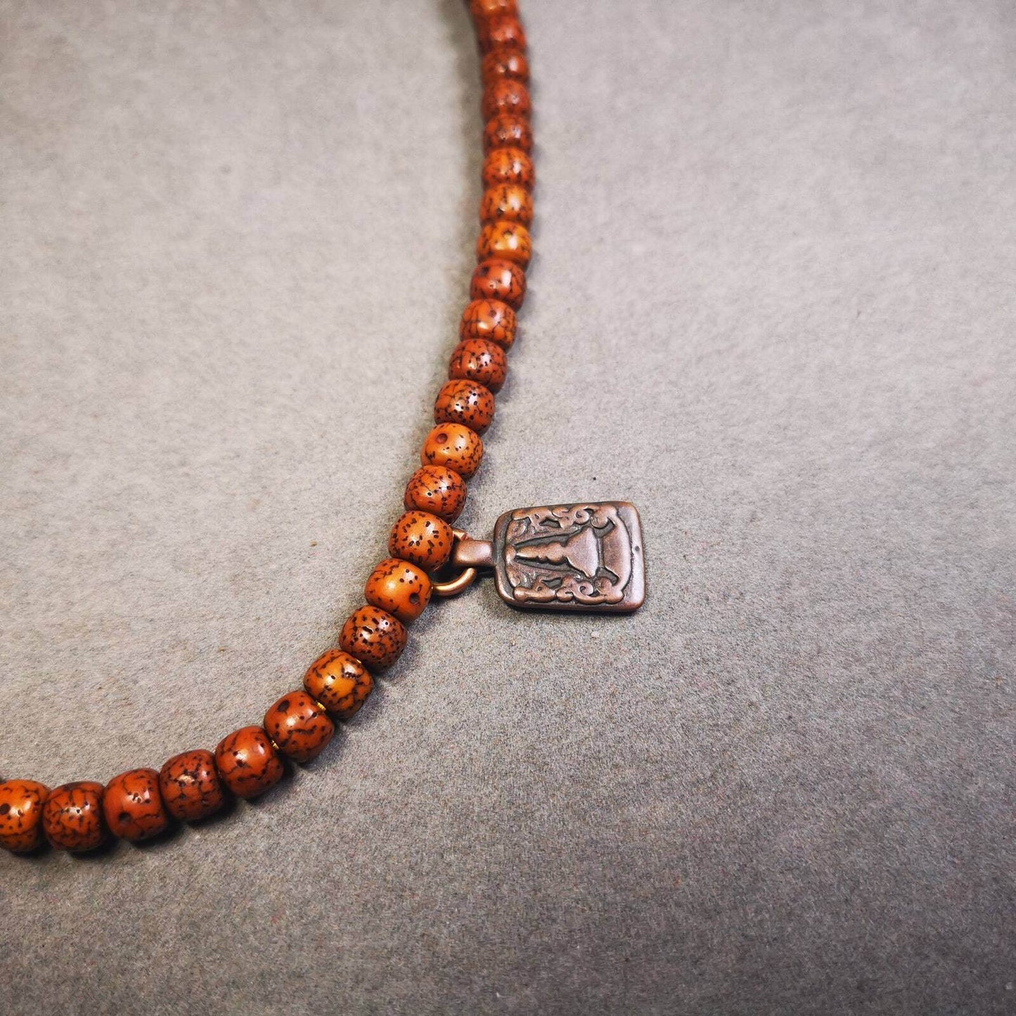Mala Counter Pendant,Stupa, Pagoda - Gandhanra-ART
