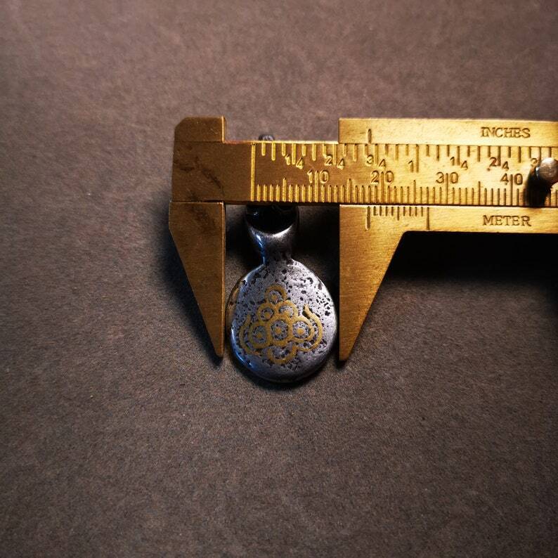 Gandhanra Handmade Buddhist Amulet,Skull Sītavana Flame Pendant Leather Necklace