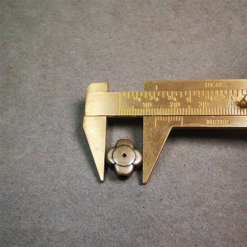 Amulet ,Gesong Flower Marker Spacer Bead for Prayer Bead,Mala - Gandhanra-ART