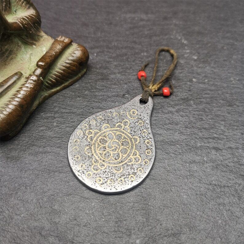 Tibetan Buddhism Amulet, Dharmachakra Symbol,Prayer Wheel of Dharma,1.85 × 1.42"
