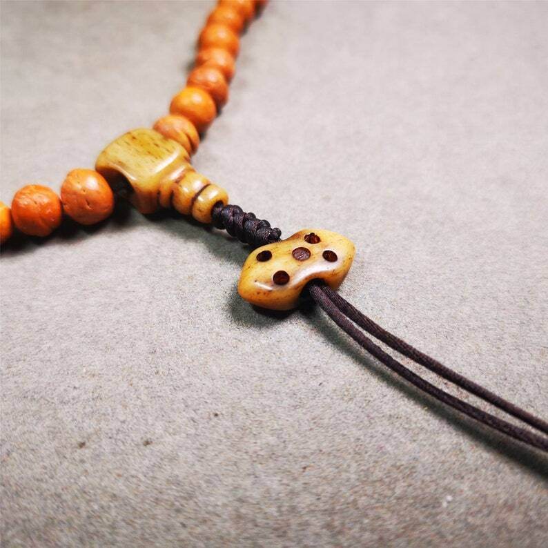 Vajra Pendant Bead - Gandhanra-ART