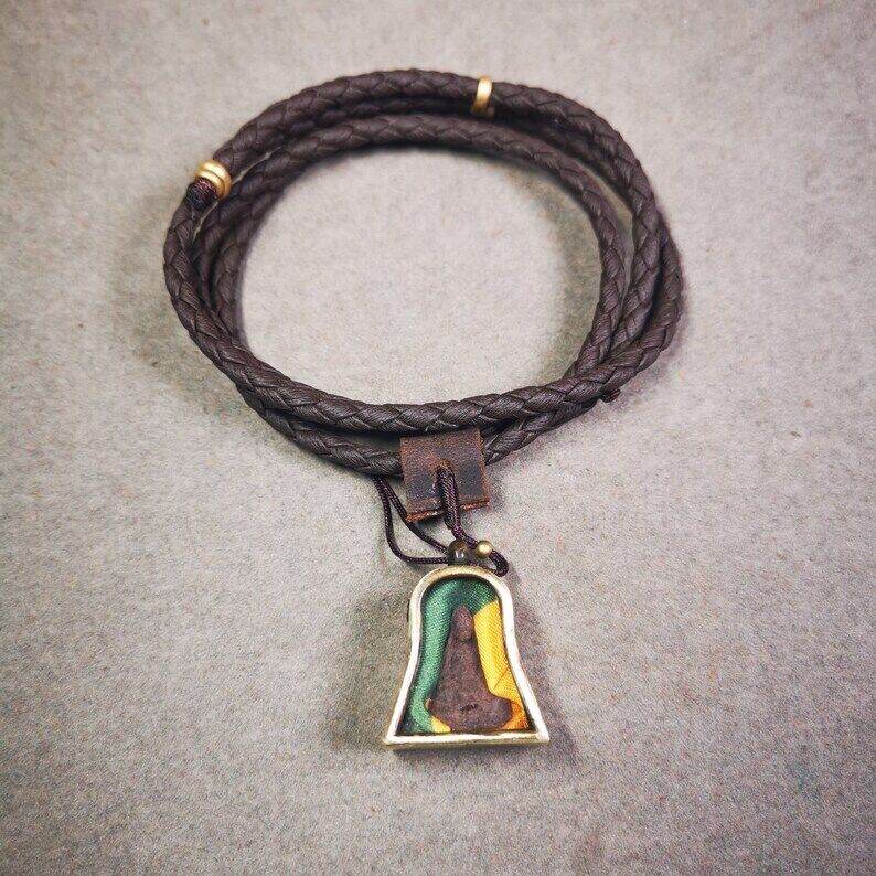 Gau Ghau Shrine, Je Tsongkhapa,Losang Drakpa,Buddhist Altar Amulet Pendant - Gandhanra-ART