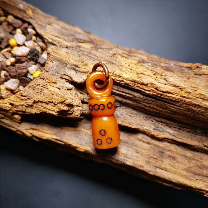 Yak Bone Carved Seal Amulet - Gandhanra-ART