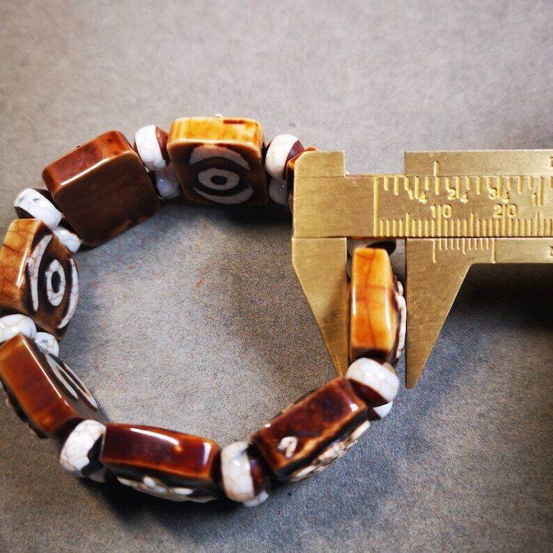 Dzi Agate Ashtamangala Bracelet, Eight Auspicious Bracelet - Gandhanra-ART