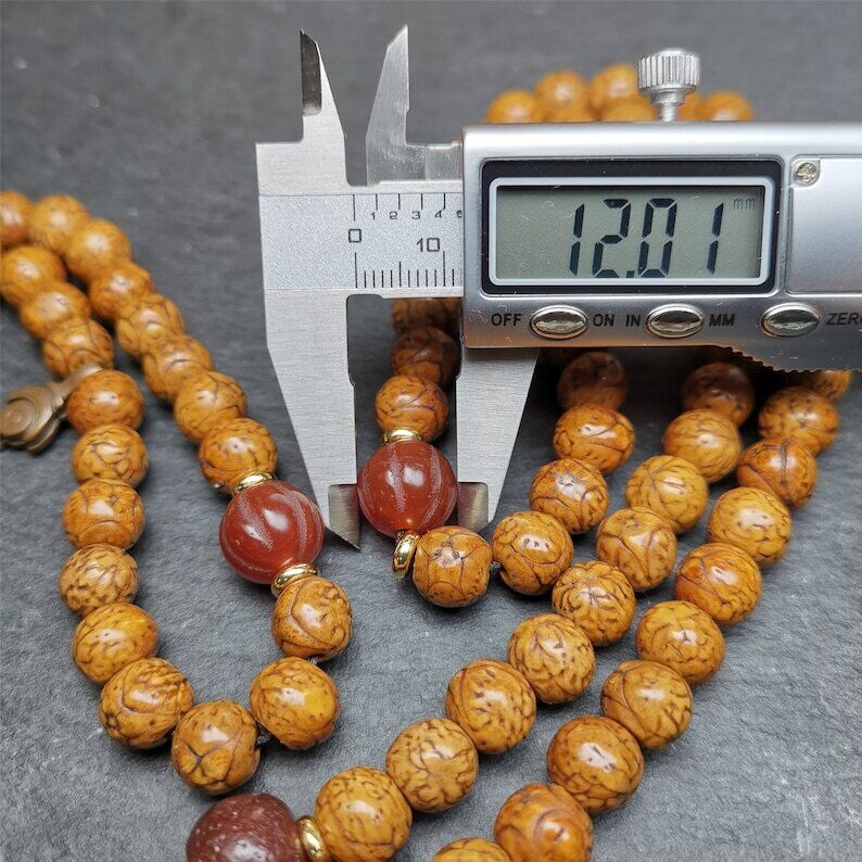 108 Dragon Eye Bodhi Prayer Beads 0.35"