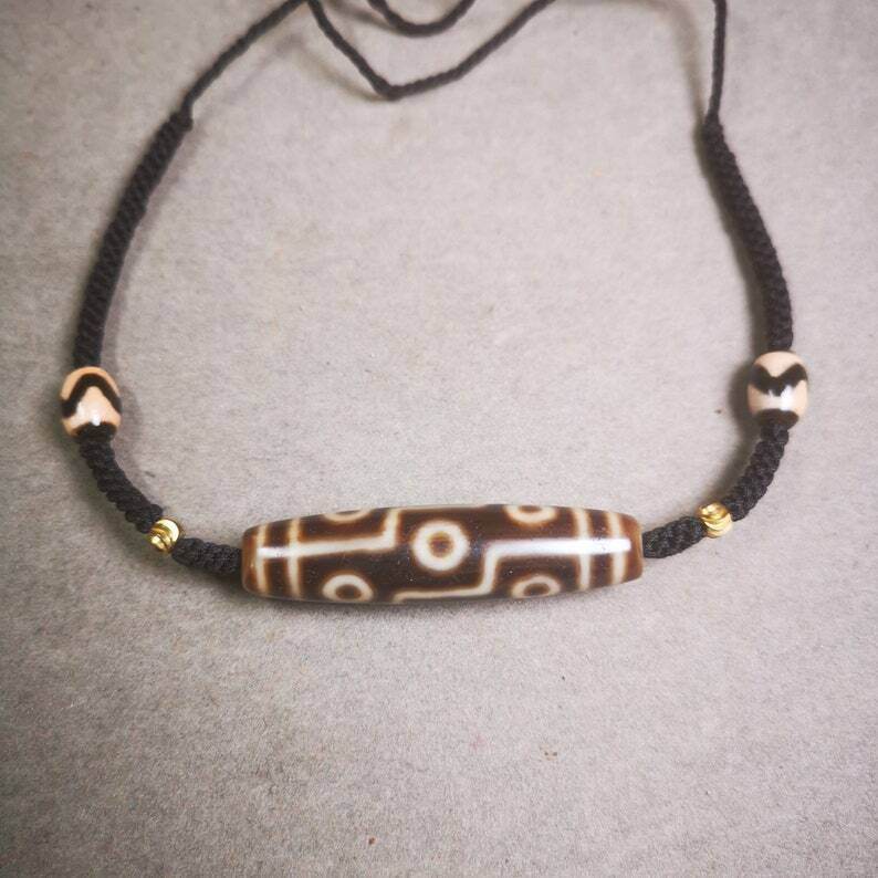 Dzi Bead Necklace,9 Eyed Dzi + Tiget Tooth Bead - Gandhanra-ART