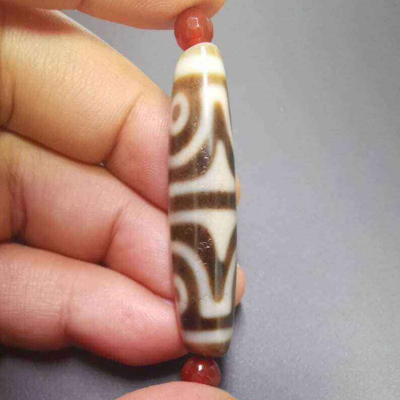 4 Eyes Dzi Bead - Gandhanra-ART