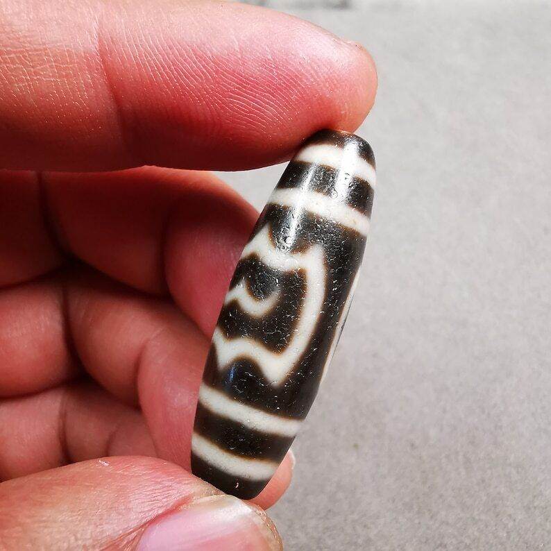 Garuda Dzi Bead - Gandhanra-ART