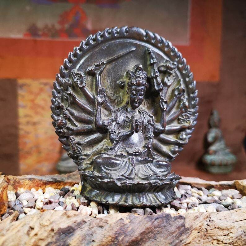 Statue,Thousand Armed Avalokitesvara,Padmapani,Kuanyin - Gandhanra-ART