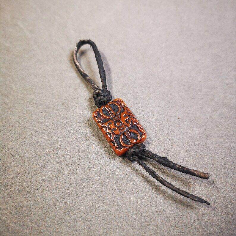 Buddhism Vajra Pendant,Hand Carved Yak Bone Dorje Amulet - Gandhanra-ART