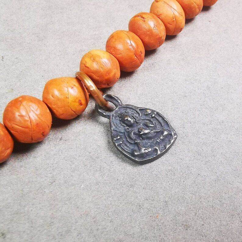Mala Pendant,Yellow Jambhala Amulet - Gandhanra-ART