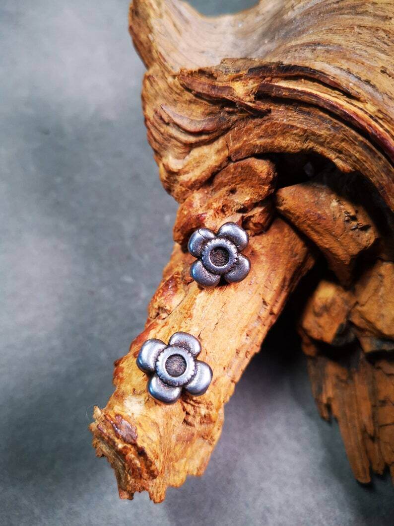 Amulet Pendant,Mini Gesang Flower,Mala Prayer Beads Accessories - Gandhanra-ART