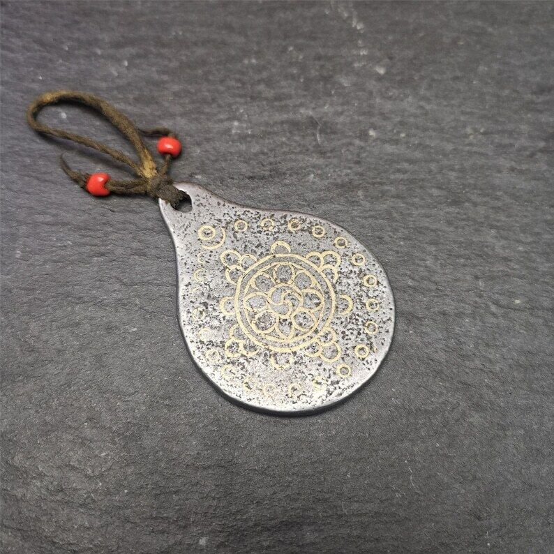 Tibetan Buddhism Amulet, Dharmachakra Symbol,Prayer Wheel of Dharma,1.85 × 1.42"